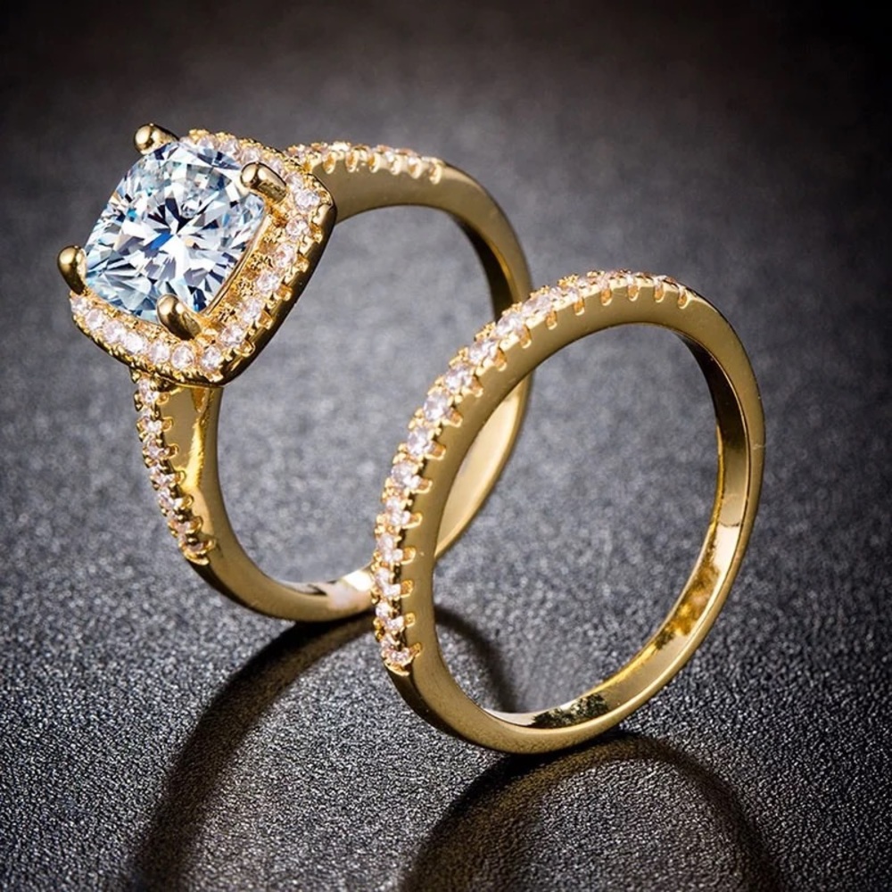 New Women’s 2pc/set Yellow Gold Plated Diamond Ring - Picture 3 of 3